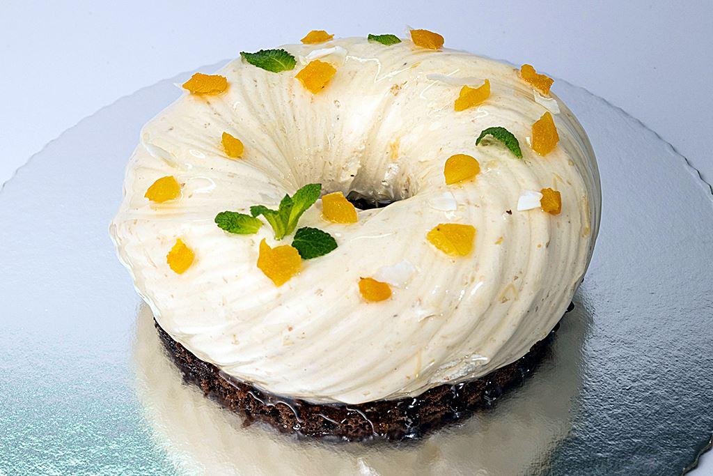 Mango - coconut cake